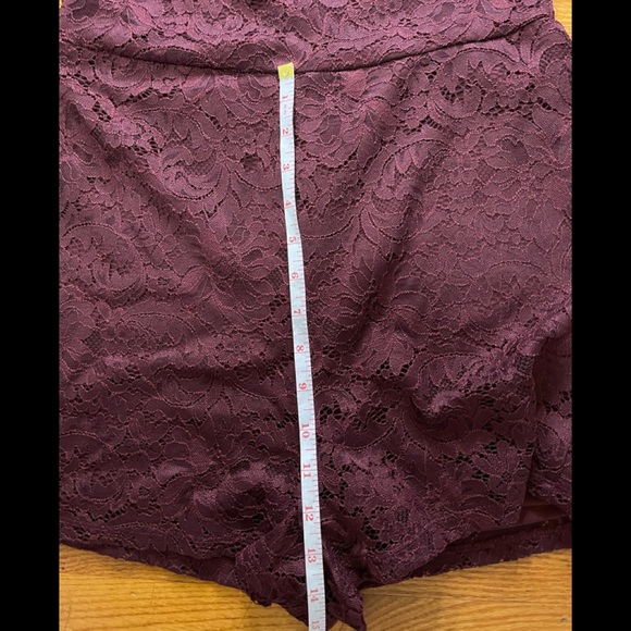 Garage burgundy lace sleeveless romper medium - Picture 5 of 9